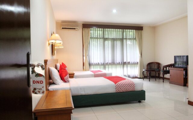 OYO 154 Griya Patria Guest House