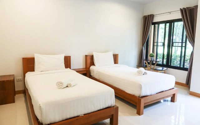 Baan Klang Suan Resort