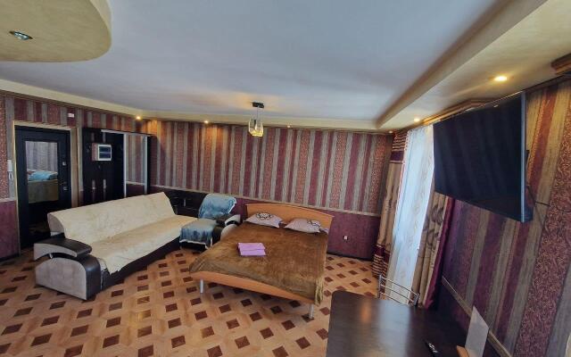 Апартаменты на улице Сурнова 30/3