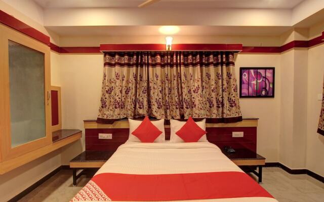 OYO 13567 Span Suites Banswadi