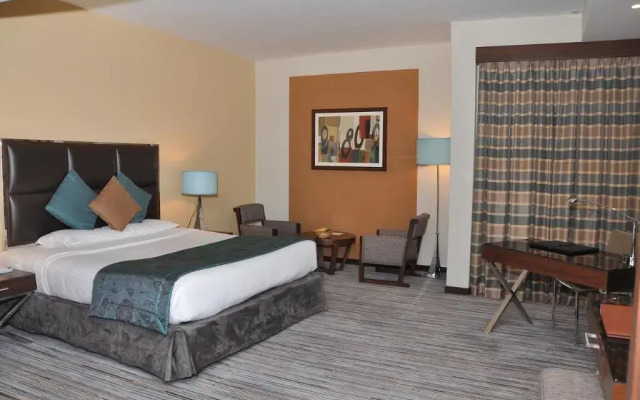 Phoenix Plaza Hotel Apartments