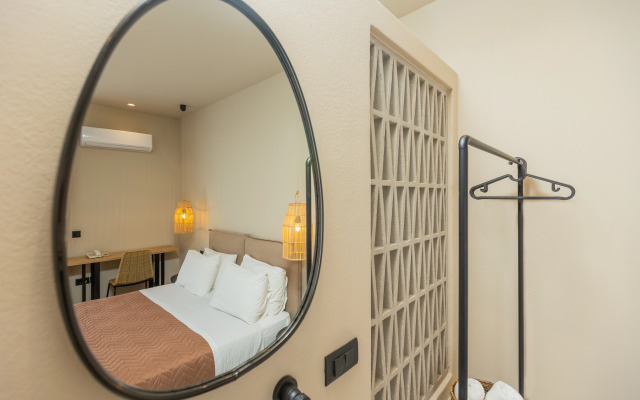 Panas Hotel