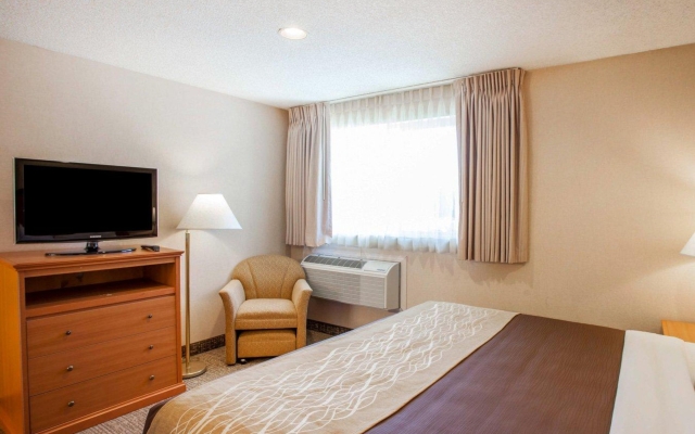 Quality Inn & Suites Sequim at Olympic National Park