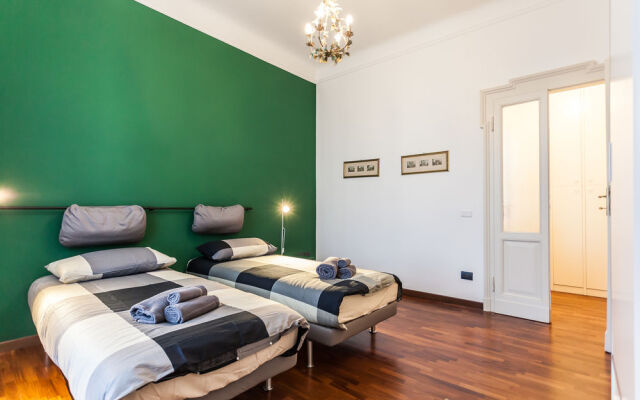 Temporary House - Stazione Centrale