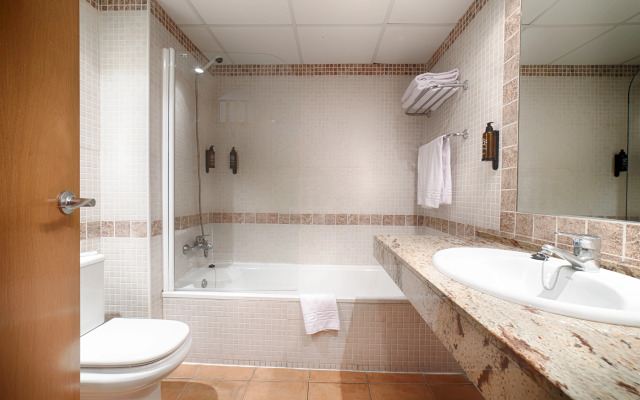 Ohtels Vila Romana