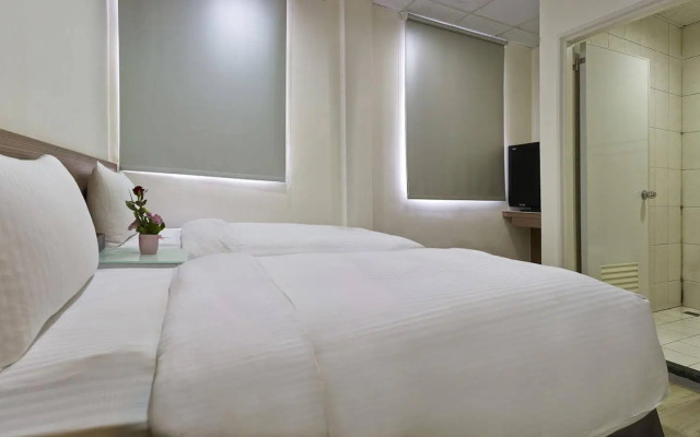 Shihlin Service Apartment