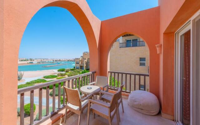 Lagoon View 1BR Apartment in Waterside El Gouna