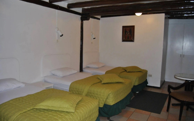 Hotel Fuente de Piedra II