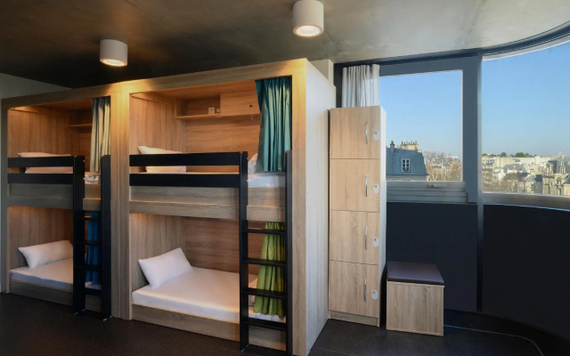 The People Paris Marais