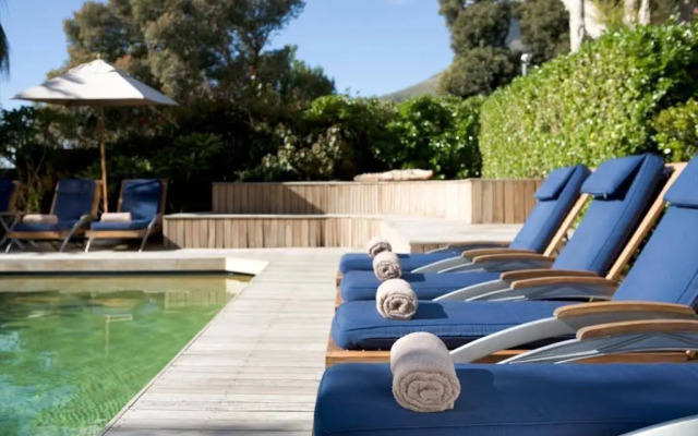 Lézard Bleu Guest House