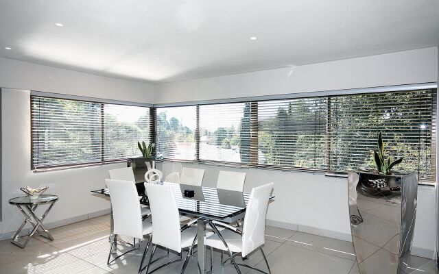 Dynasty Forest Sandown Accommodation
