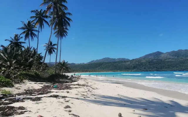 Bungalows India  El Valle Samana