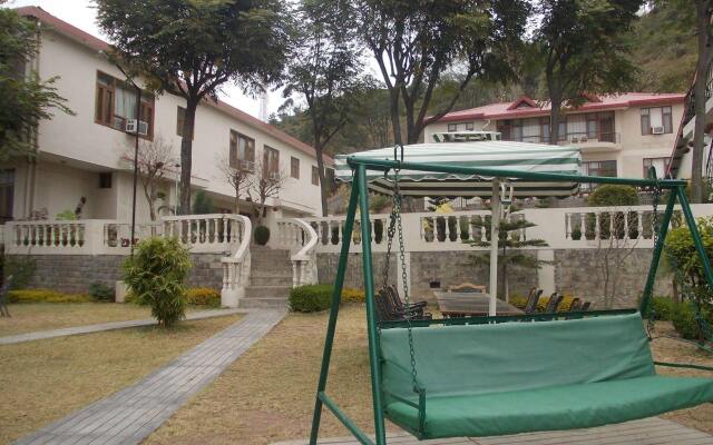The Fern Surya Resort Kasauli Hills, Dharampur