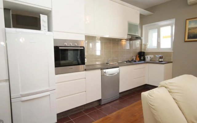 Apartments by the sea Korcula - 9000