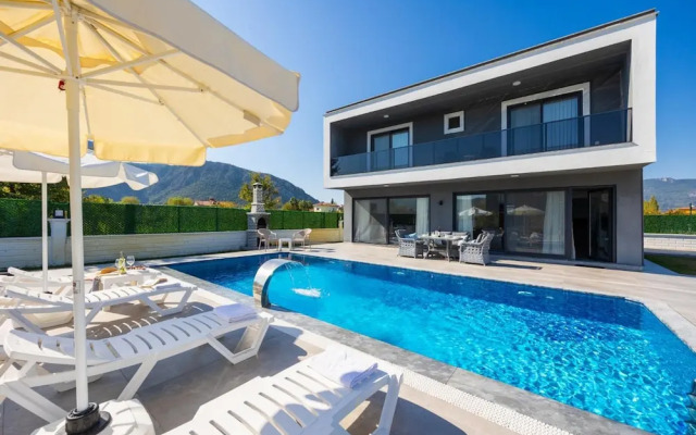 Villa Grand Yasar 3 in Ok Ular