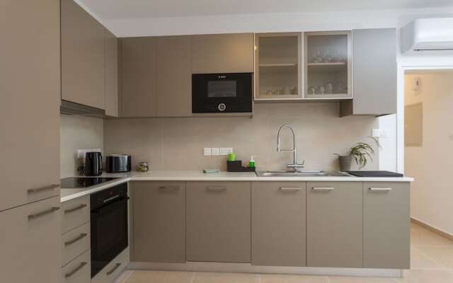 Kanika Seabreeze Apartment
