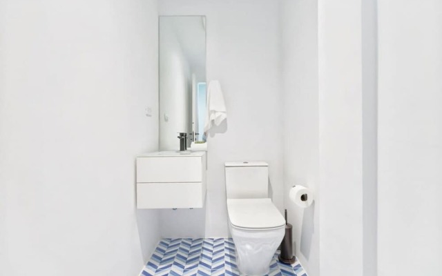 w Cozy 2BR in Plaza Herrera