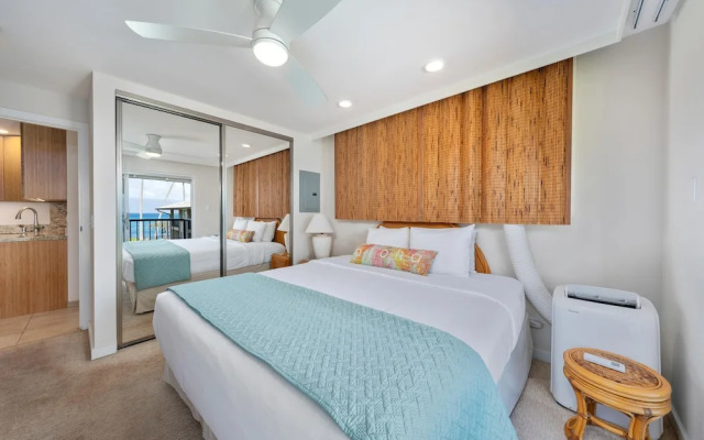 Napili Surf 207