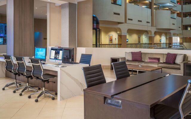 Hilton Washington DC/Rockville Hotel & Executive Meeting Ctr