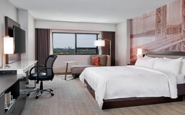 Teaneck Marriott at Glenpointe