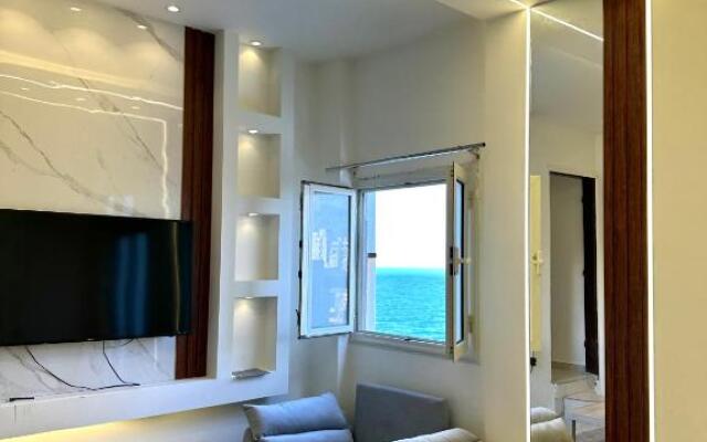 Hyat Suite & Private Rooms