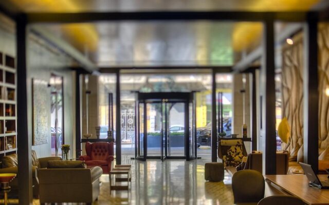 Saifi Suites Hotel