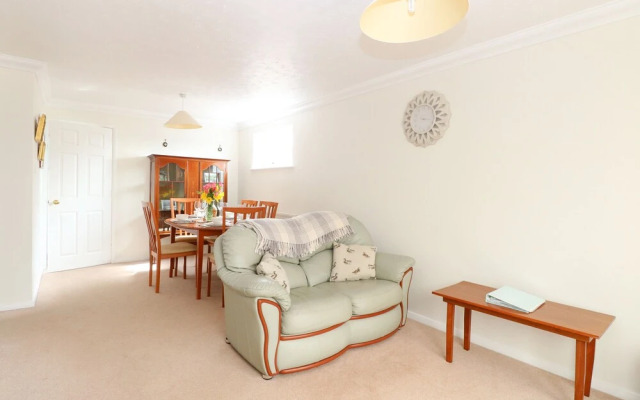 16 Heron Gardens, Norwich