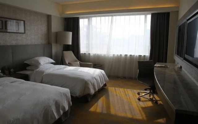 Maya Gleetour Hotel Wuhan