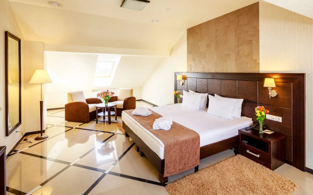 Taurus Hotel & SPA