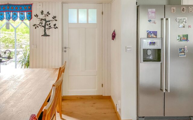 Stunning Home in Sävsjö With Internet and 2 Bedrooms