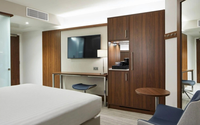 Courtyard by Marriott Oxford City Centre