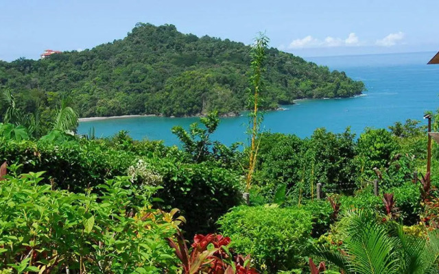 Tulemar Resort