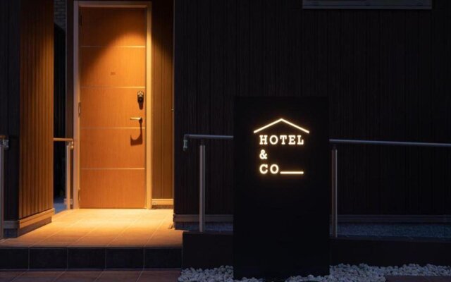 Hotel&co
