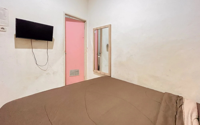 RedDoorz near Underpass Simpang Patal Palembang - Hotel in Palembang - Photo 3