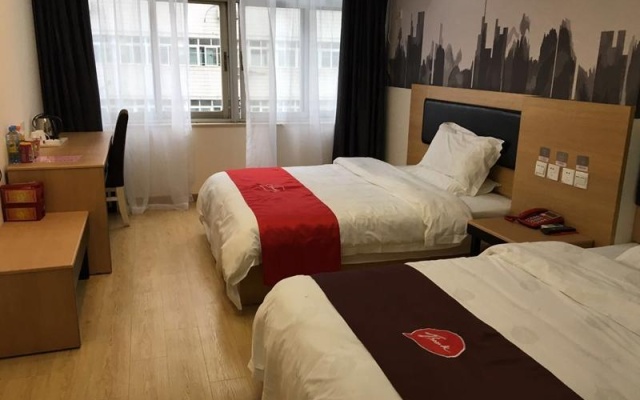 Thank Inn Chain Hotel jiangxi nanchang zhongshan road August 1st pavilion mero station – Guest Rooms – Nanchang