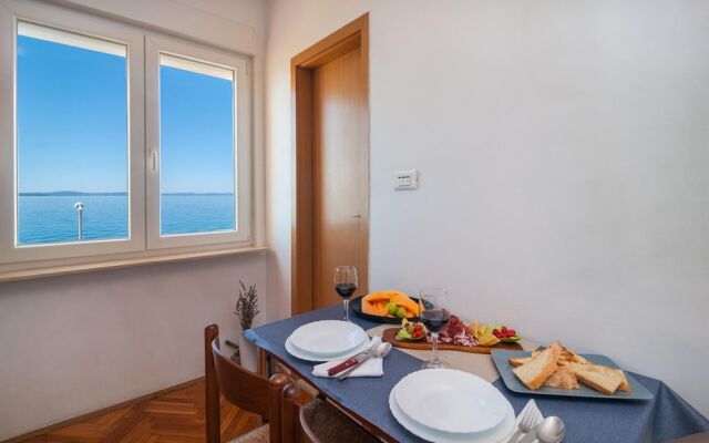 Nice Home in Podstrana With Wifi and 0 Bedrooms