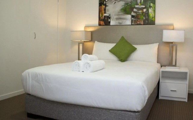 Atrio Apartments