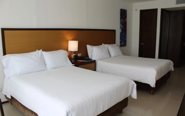 Hotel Estelar En Alto Prado