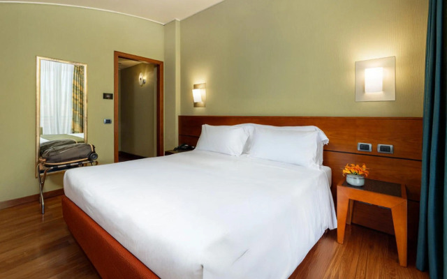 B&B HOTEL Imperia Rossini al Teatro