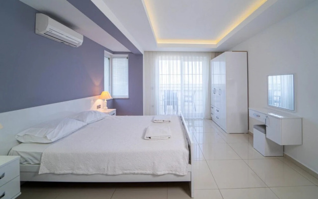 Pleasant House With Private Pool in Fethiye