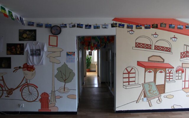 Art Traveling Homestay