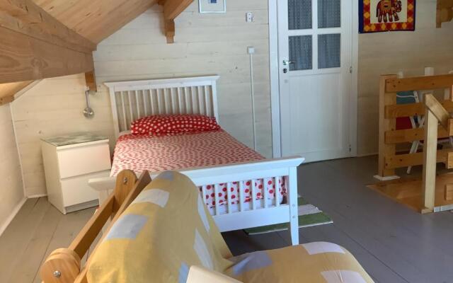 The Cabin, Kyparissia