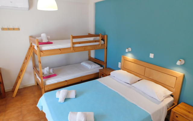 Perdika Mare Guesthouse