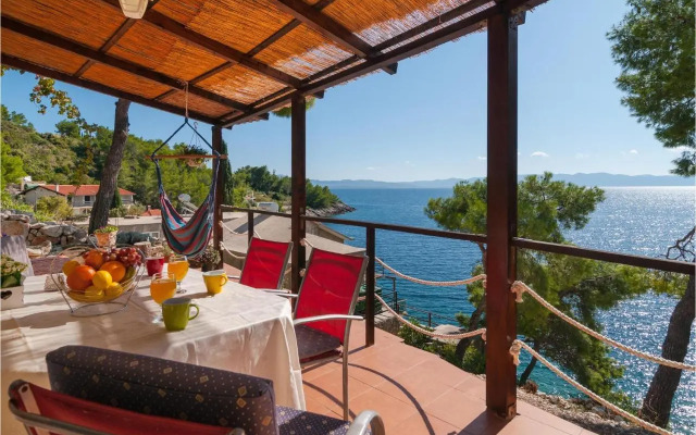 Holiday Home Gdinj with Sea View I