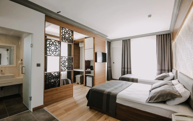 Paradise Caycuma Hotel