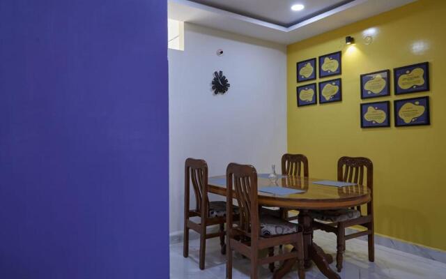 Chill place : 3 BHK with AC bedrooms and functional kitchen