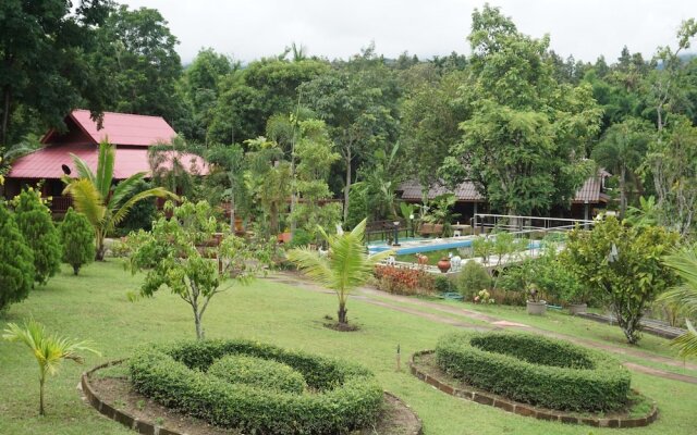 Ban Rai Tin Thai Ngarm Eco Lodge