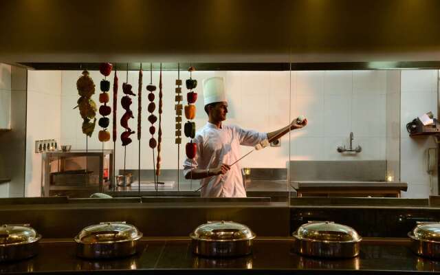 Golden Tulip Goa Candolim