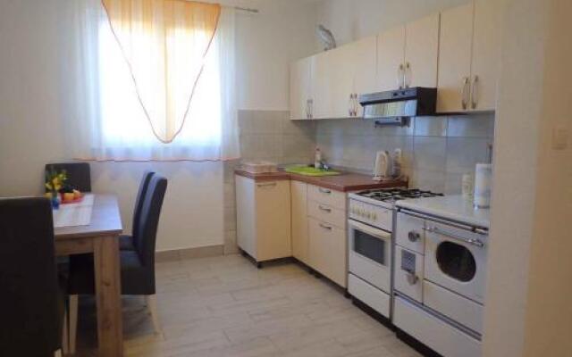 Apartment In Baric Draga