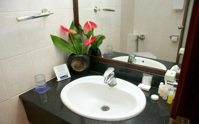 Harbour View Suites
